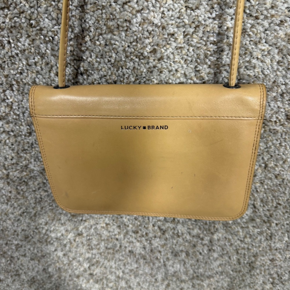 Lucky Brand Tan Leather Crossbody Wallet Organizer Bag Small Messenger